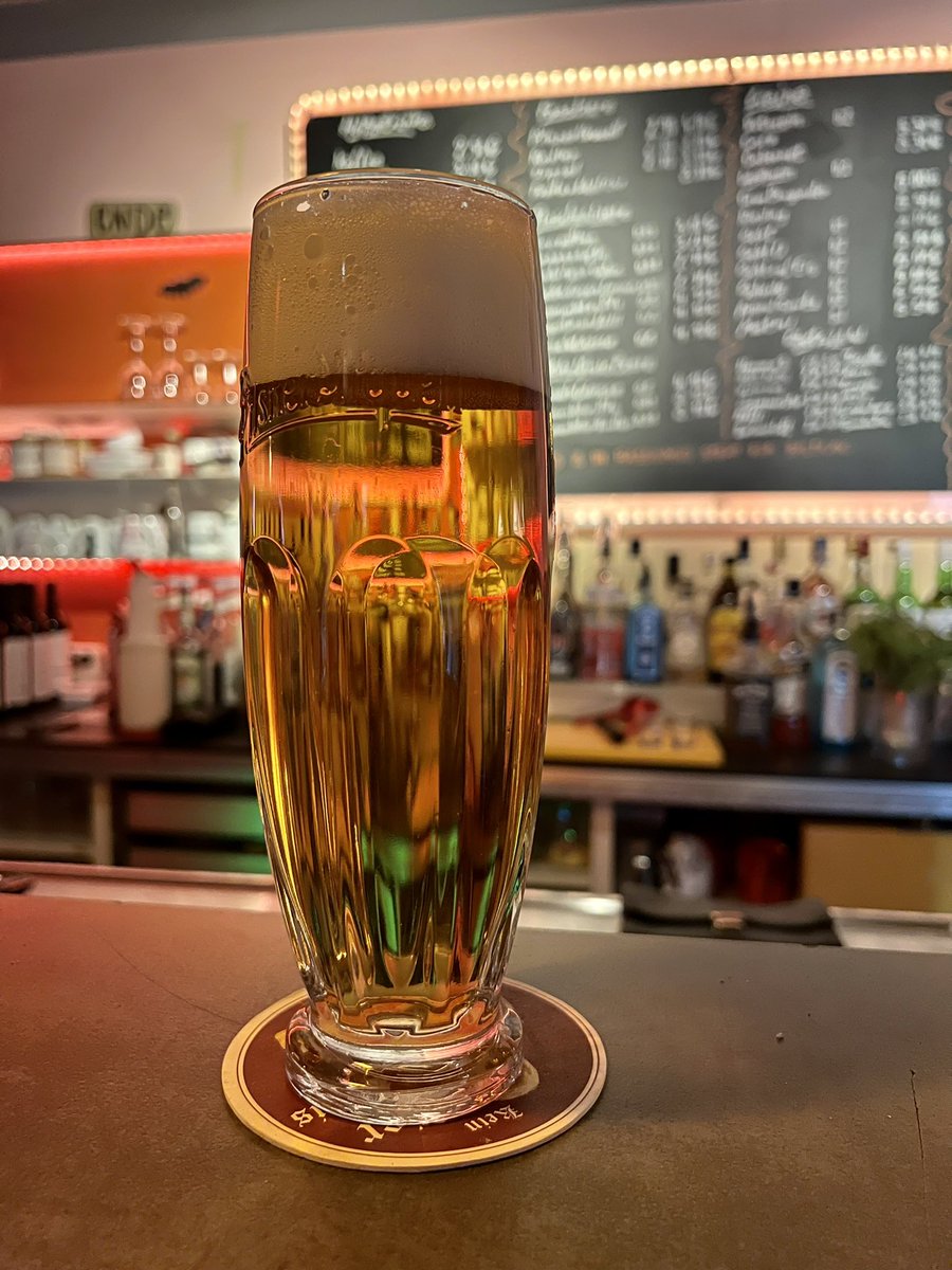 Liebe Gestörte, auf euch! 