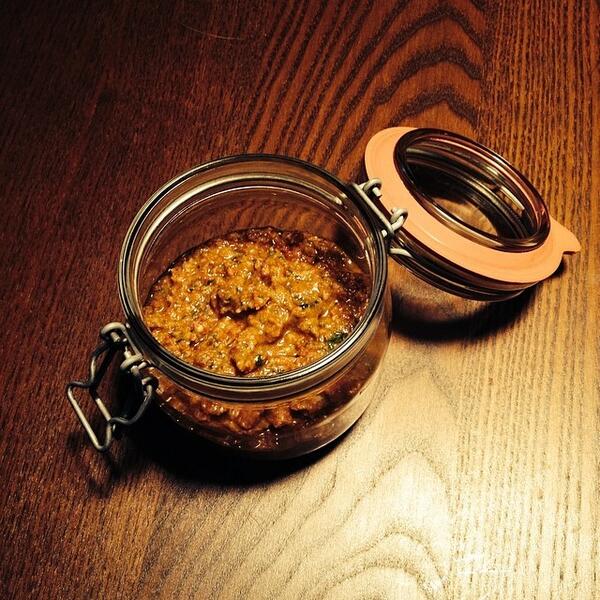 Tomaten-Pesto. Selbstgebaut! http:/